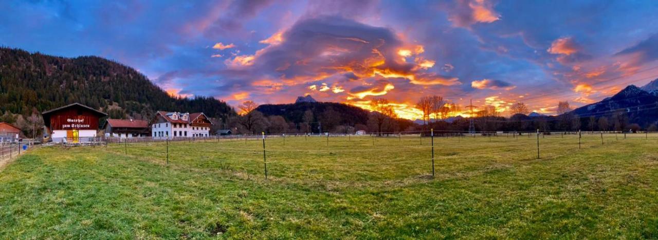 Apartmán Gutshof Zum Schluxen Pinswang Exteriér fotografie