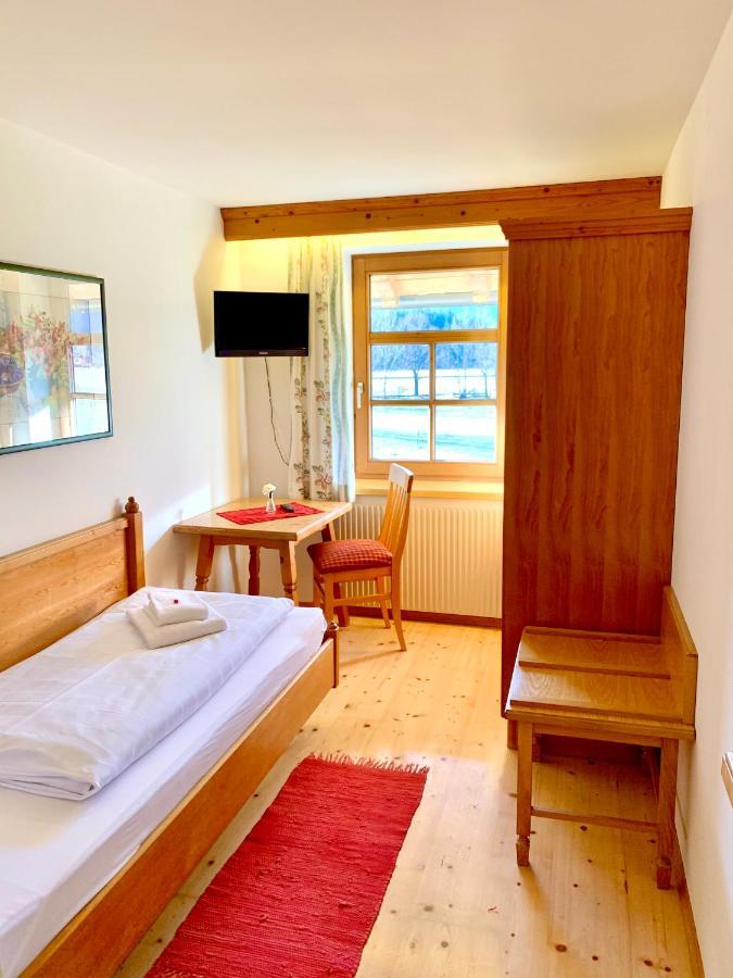 Apartmán Gutshof Zum Schluxen Pinswang Exteriér fotografie